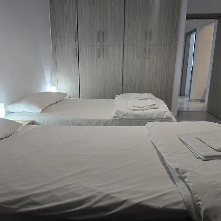 Apartment Project 99 - Breakbooking Cy
