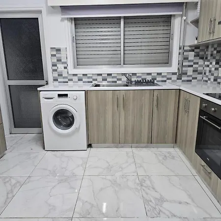 Apartment Project 99 - Breakbooking Cy